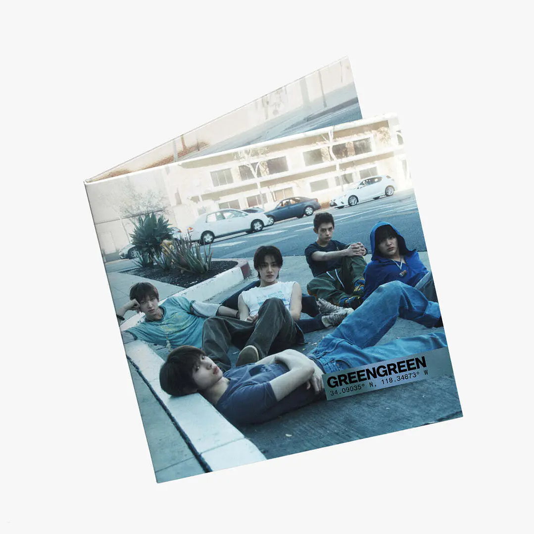 [PREVENTA] CORTIS - GREENGREEN_playextended (Vinyl LP Version) 3