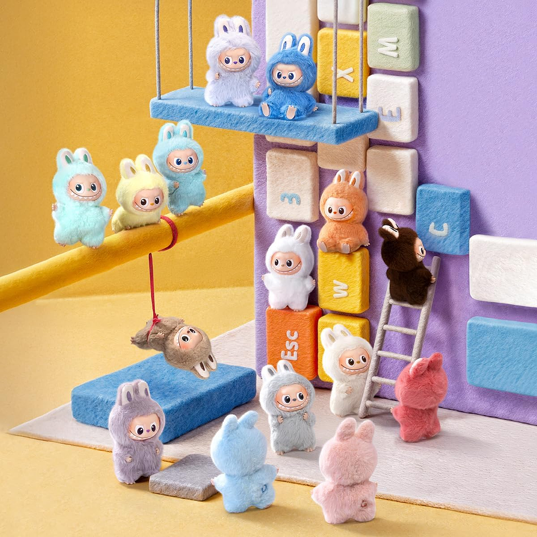 Labubu pin for love 2