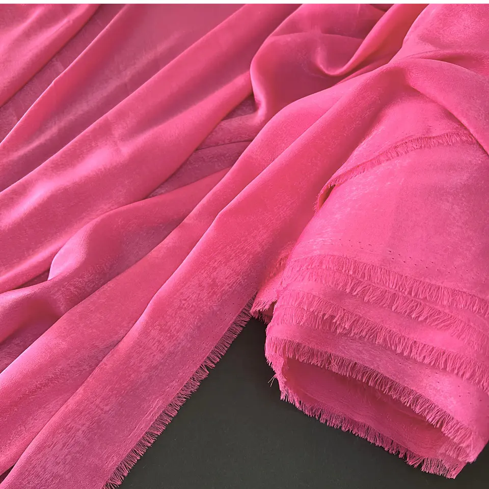  Velvet Satén Touch – Gasa, 105 gsm, 150 cm de ancho,  100% Poliéster 6