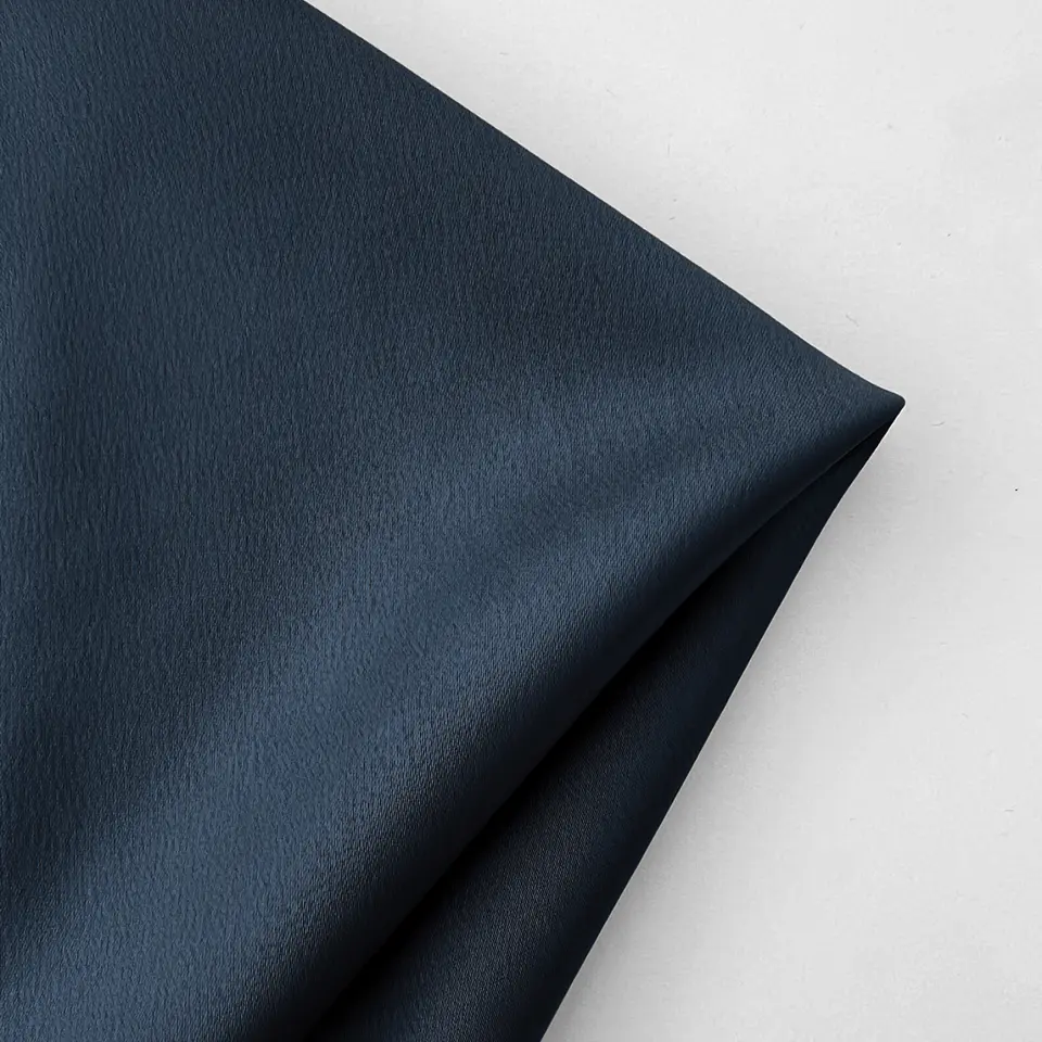 Satén Armani 185 gsm, 150 cm de ancho, 5% elastano 9