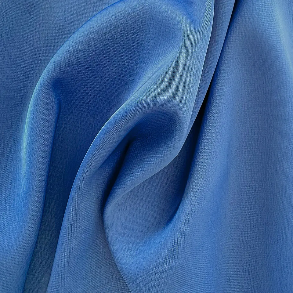 Satén Armani 185 gsm, 150 cm de ancho, 5% elastano 5