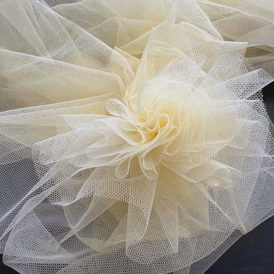 Tul Mate Premium – 100% Nylon, 22 gsm, 160 cm de ancho 2