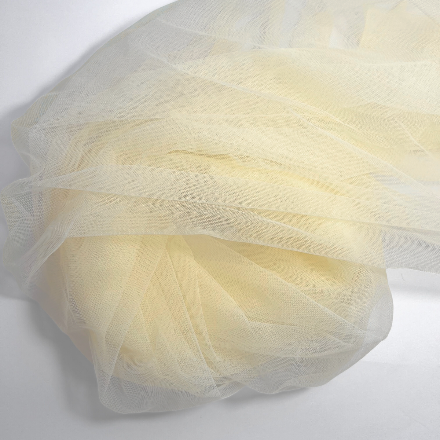 Tul Mate Premium – 100% Nylon, 22 gsm, 160 cm de ancho 4