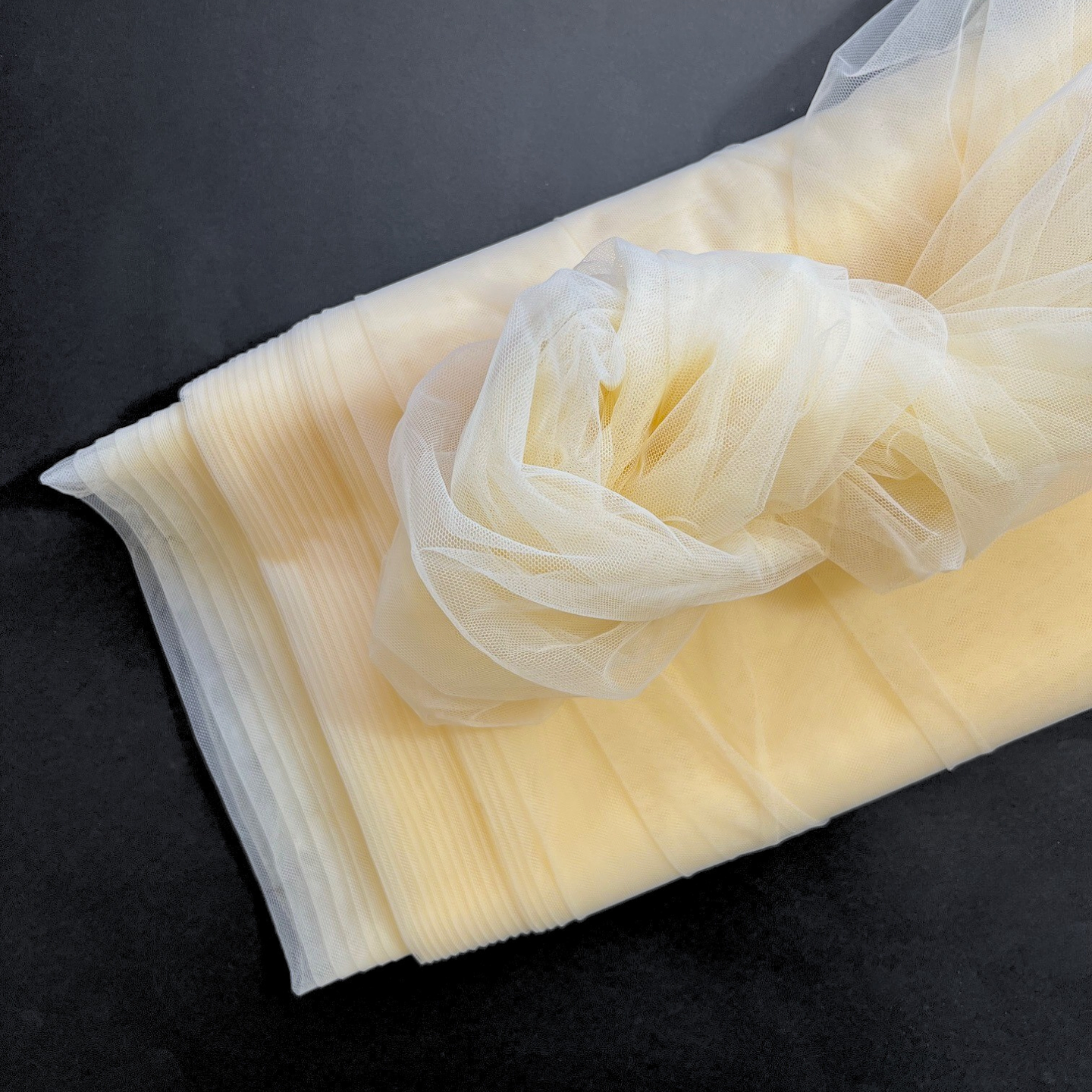 Tul Mate Premium – 100% Nylon, 22 gsm, 160 cm de ancho 5