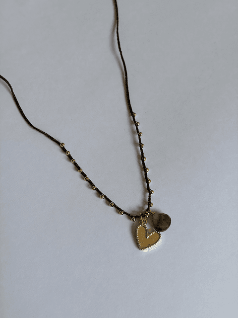 Collar Corazón Hilo Bordado 