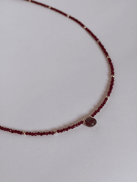 Collar Fucsia Piedra Verde