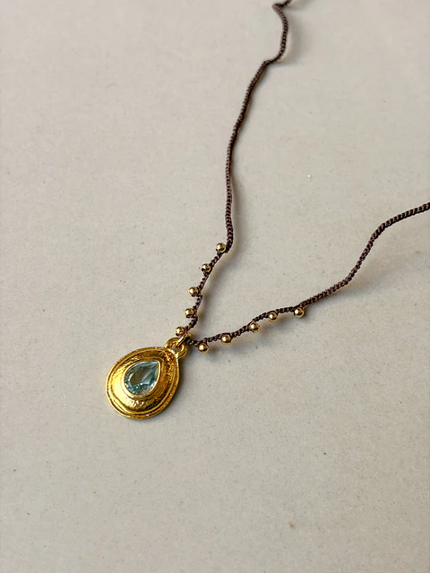 Collar Gota Celeste