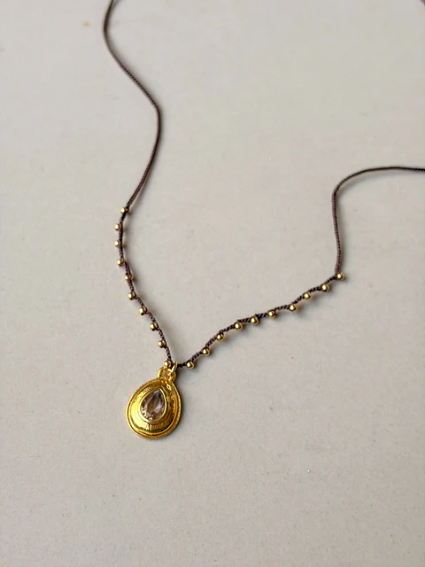 Collar Gota Transparente