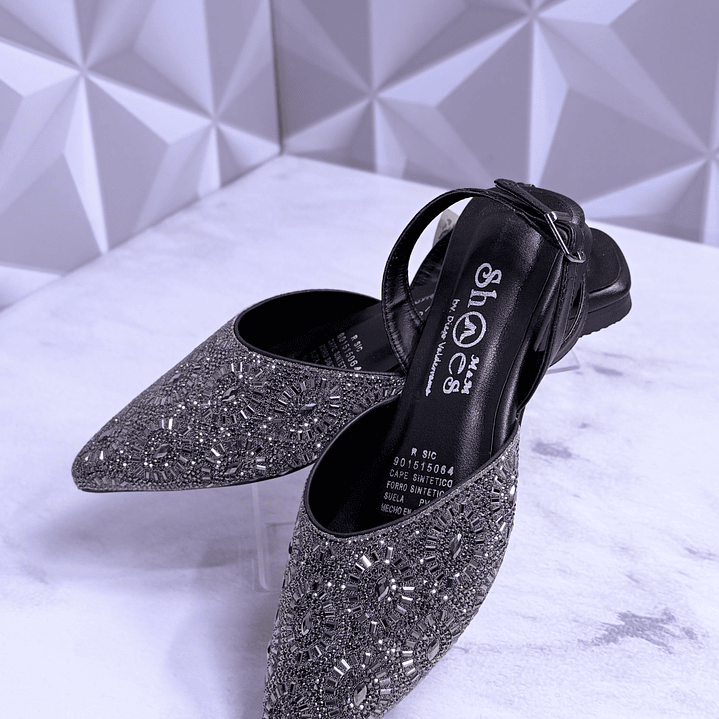 Baleta pedrería negra 1