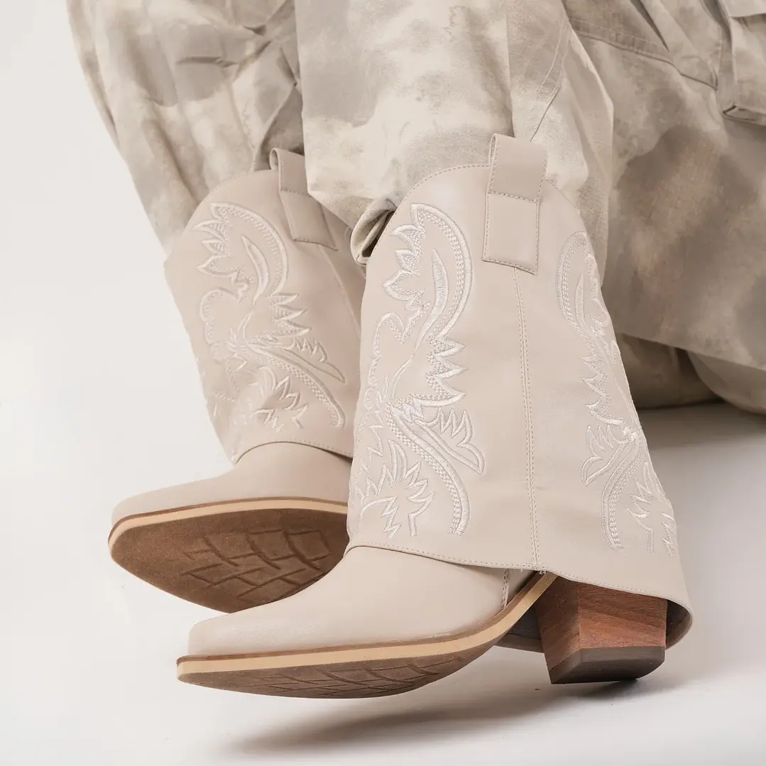 BOTA TEXANA BEIGE 4