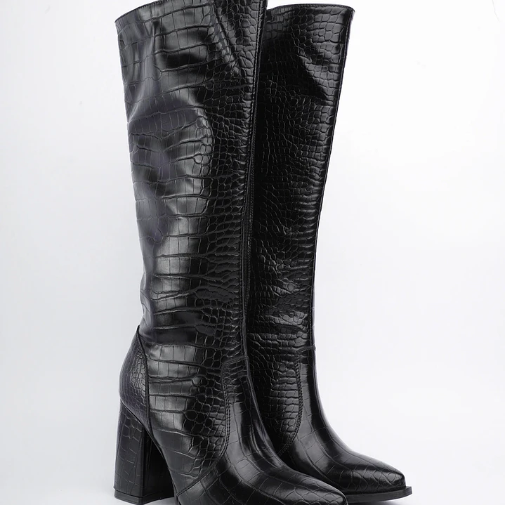 BOTA LORNA NEGRA CROCO  1