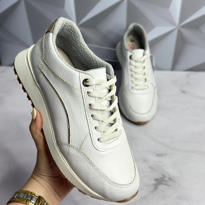TENNIS BLANCO EN CUERO. 2