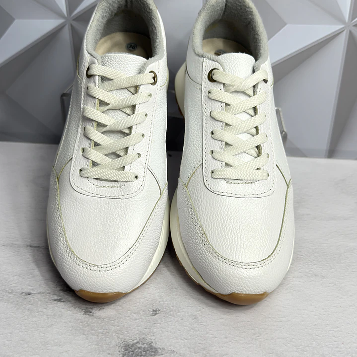 TENNIS BLANCO EN CUERO. 3