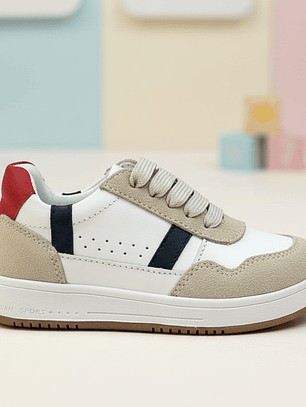 Zapatilla de Niño tricolor