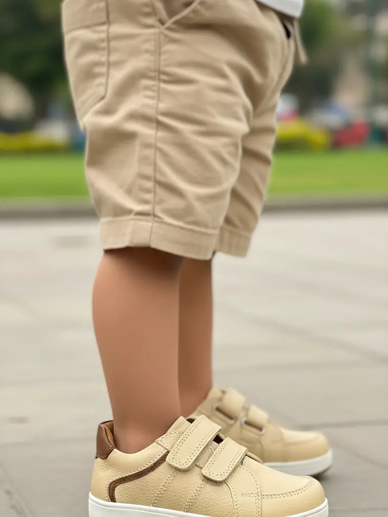 Zapatilla de Niño con velcro 7