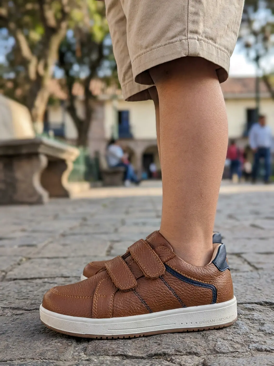 Zapatilla de Niño con velcro 4