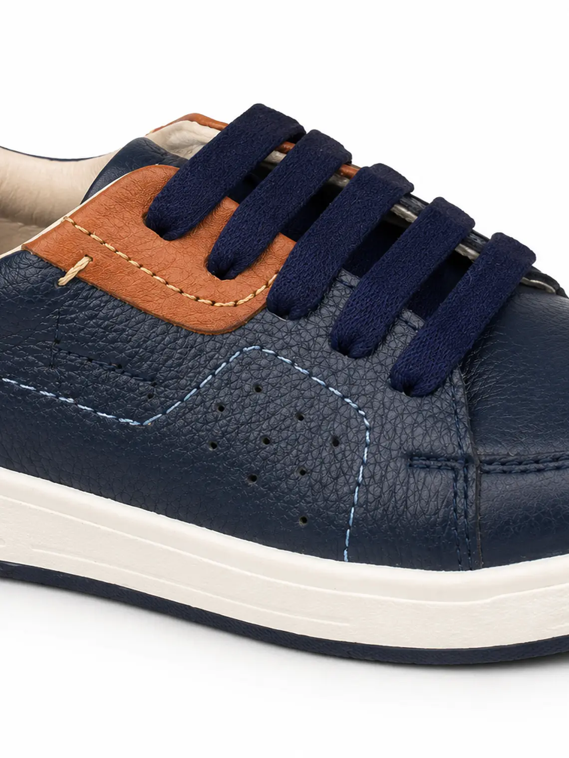 Zapatilla de Niño 1