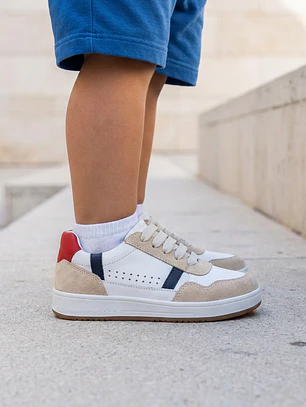 Zapatilla de Niño tricolor