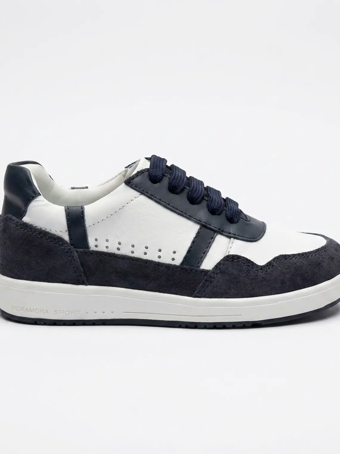Zapatilla de Niño 1
