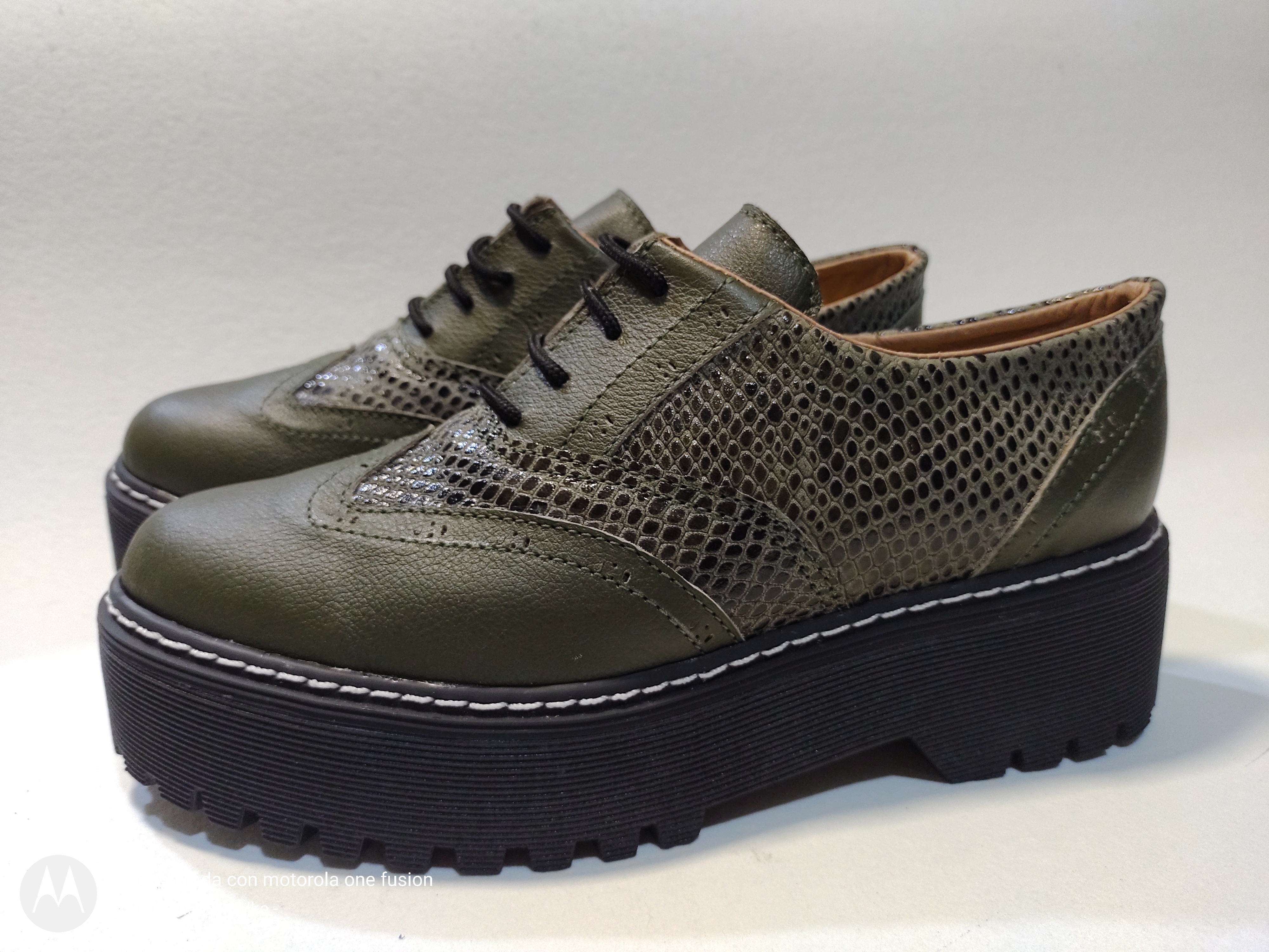 CALZADO OXFORD