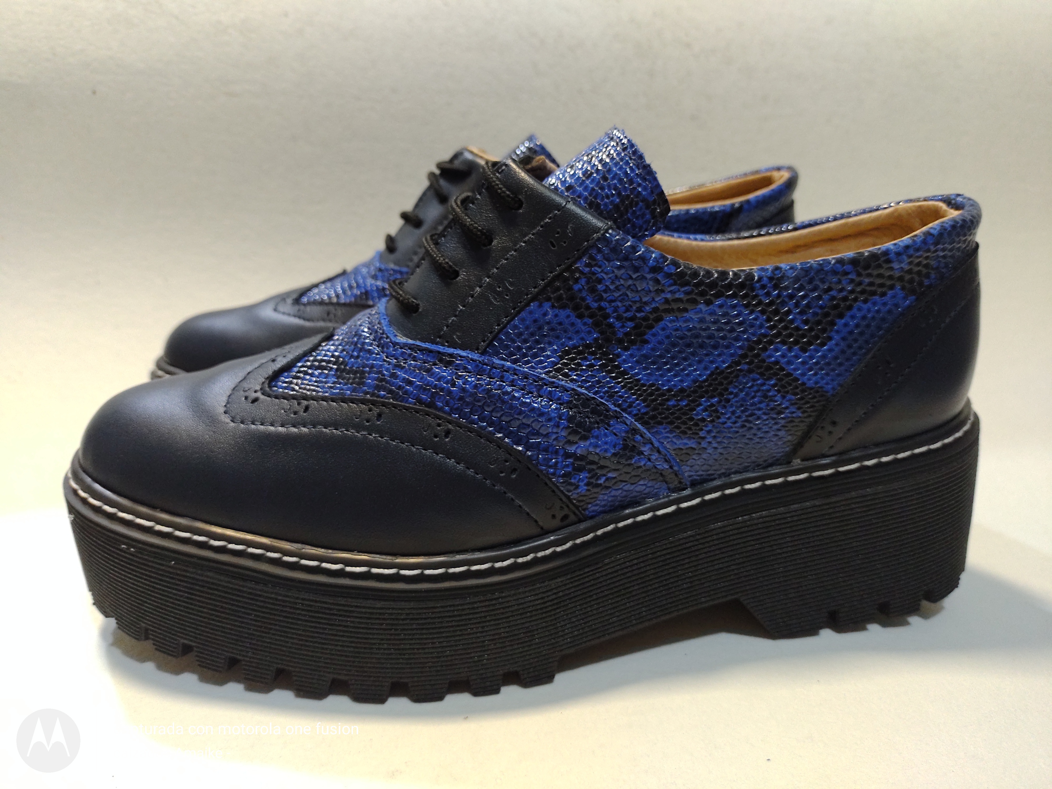 CALZADO OXFORD