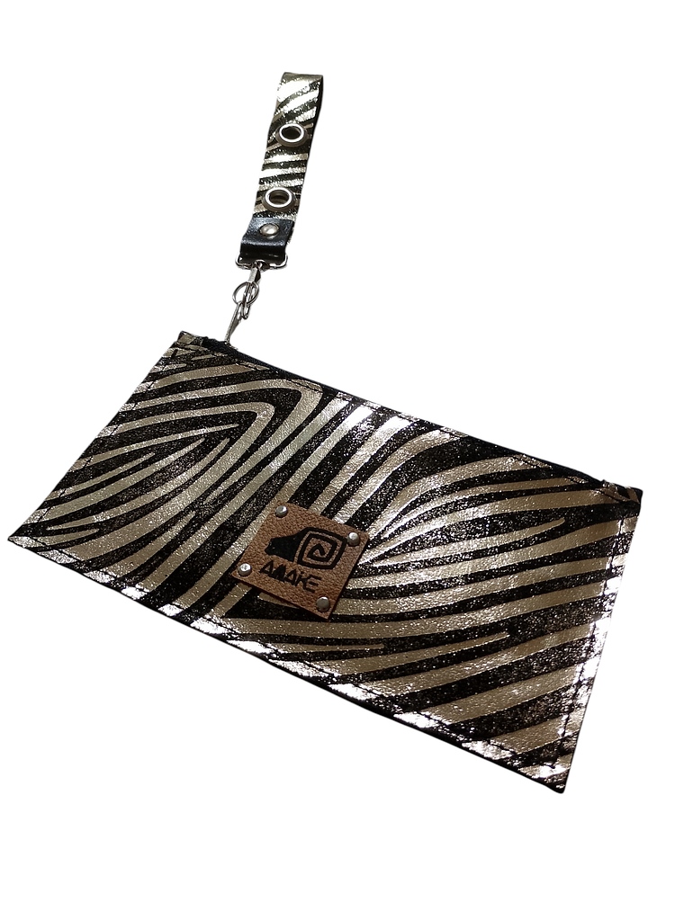 BILLETERA MUJER CEBRA NEGRO DORADO 1