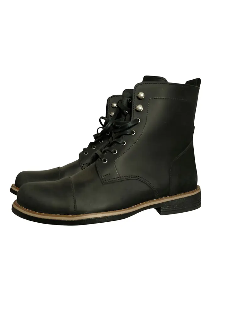 BOTIN URBANO HOMBRE CUERO NEGRO 1