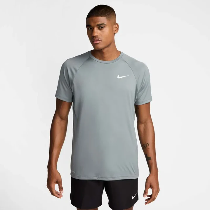 Nike Essential Short Sleeve Hydroguard 1