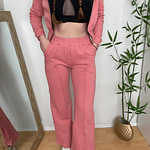 Conjunto sport flare burdeo