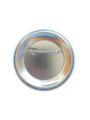 Crachá Personalizado com Alfinete – Criação Exclusiva