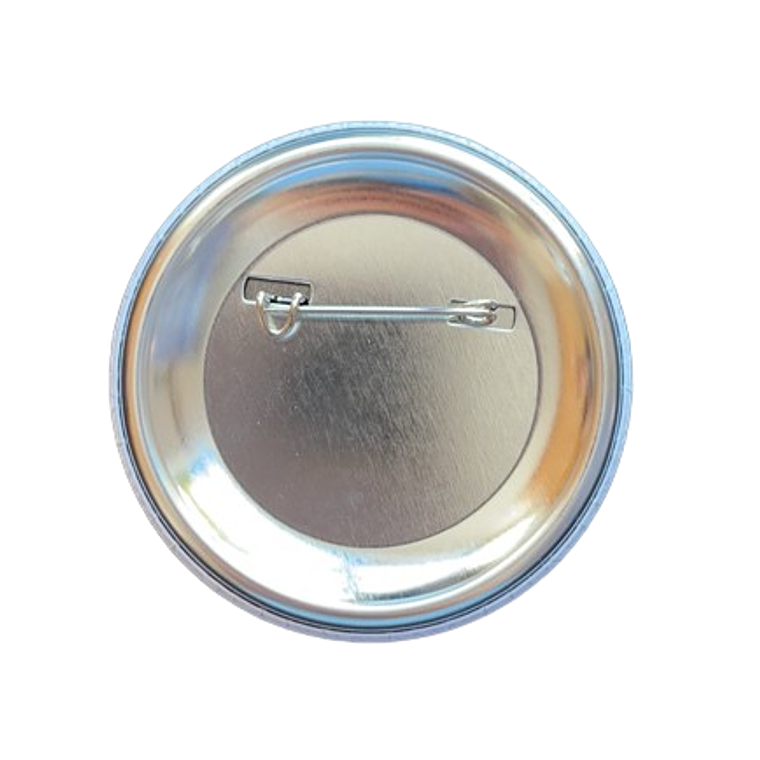 Crachá Personalizado com Alfinete – Criação Exclusiva 2