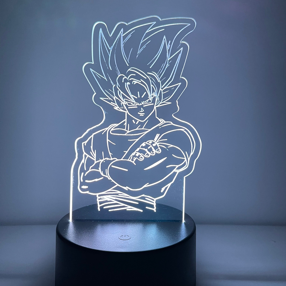 Luminária Personalizada LED Goku - Decoração de Luz para Fãs de Anime 1