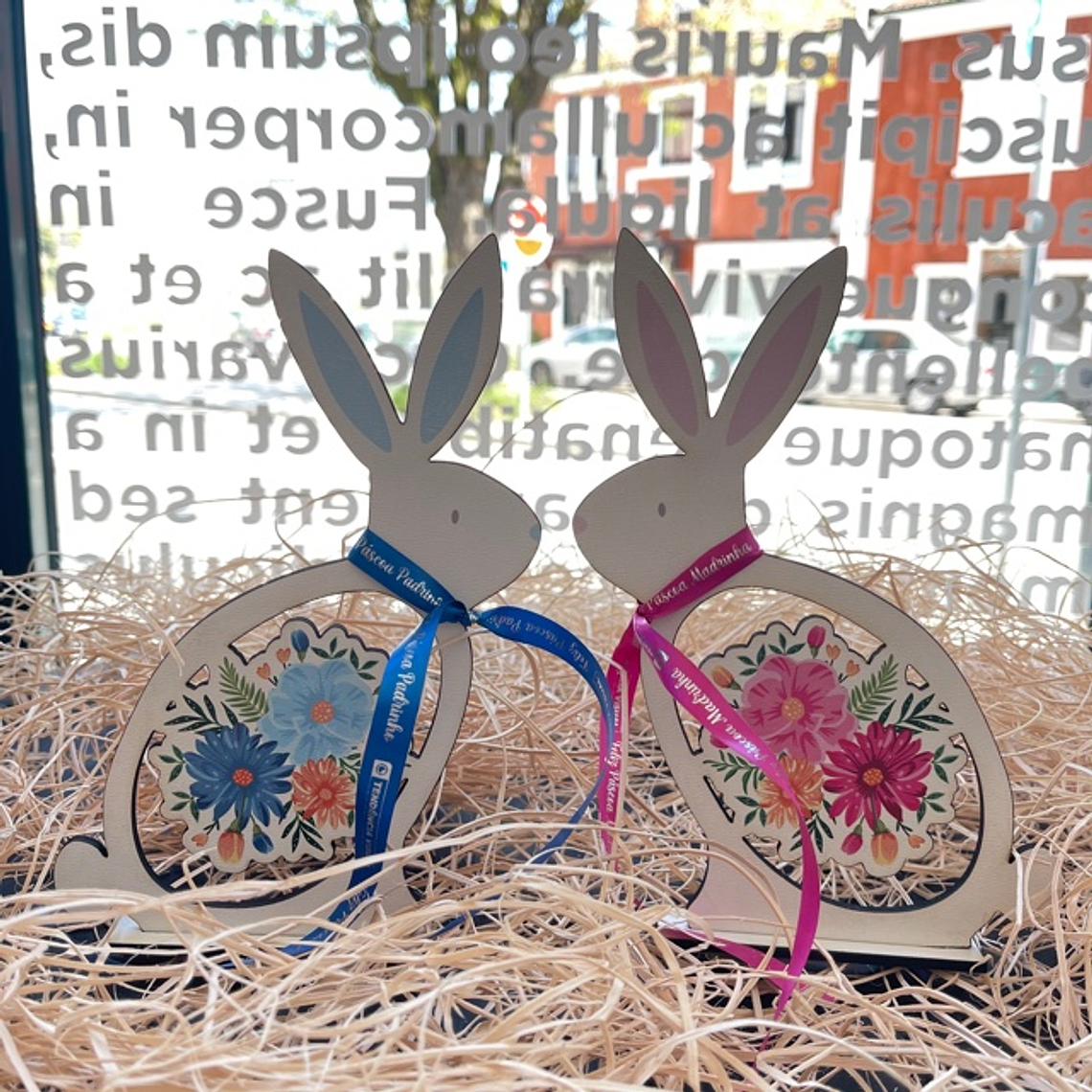 Conjunto Coelho da Páscoa Personalizado em MDF - Decoração Exclusiva para a Páscoa 1