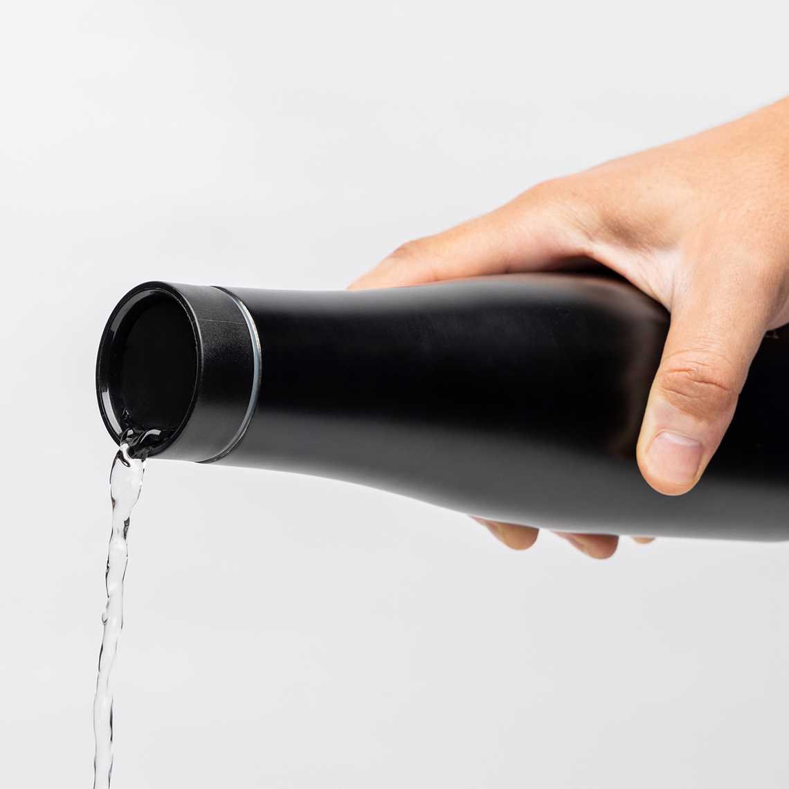 Garrafa Térmica com Tampa 360º - Conserva Temperatura por Mais Tempo 8