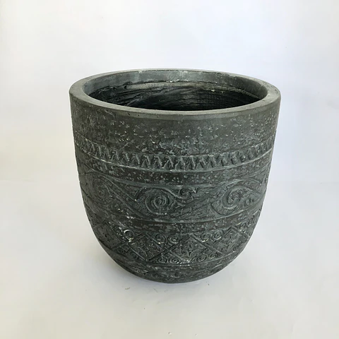 Macetero negro diseño