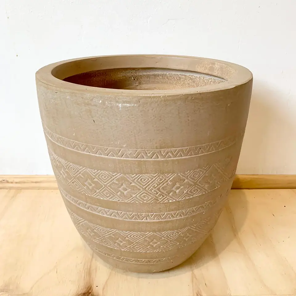 Macetero diseño beige 1