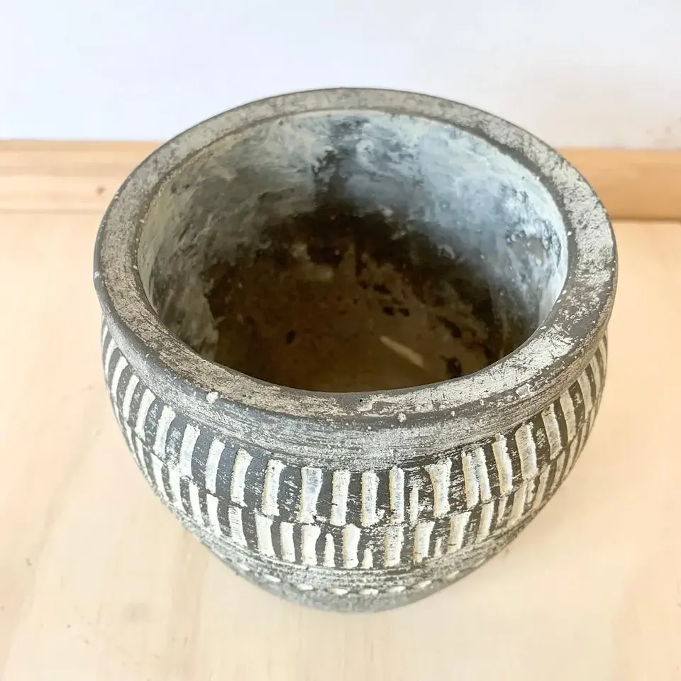 Macetero tribal gris 3