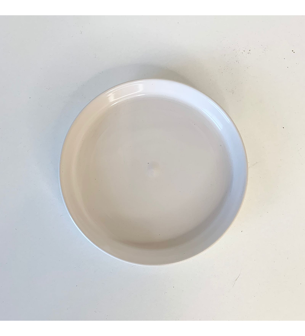 Macetero cerámica curvo blanco