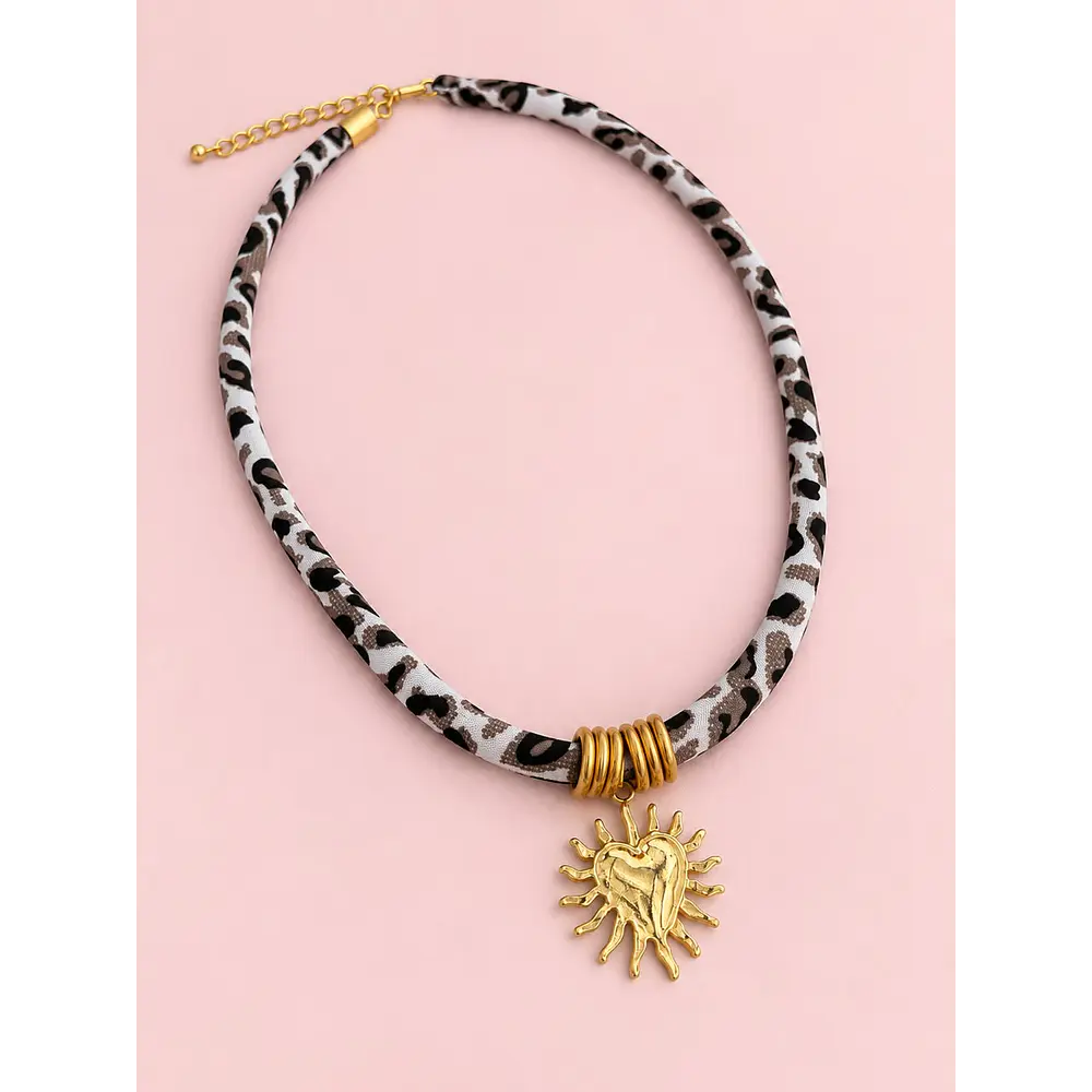 Collar