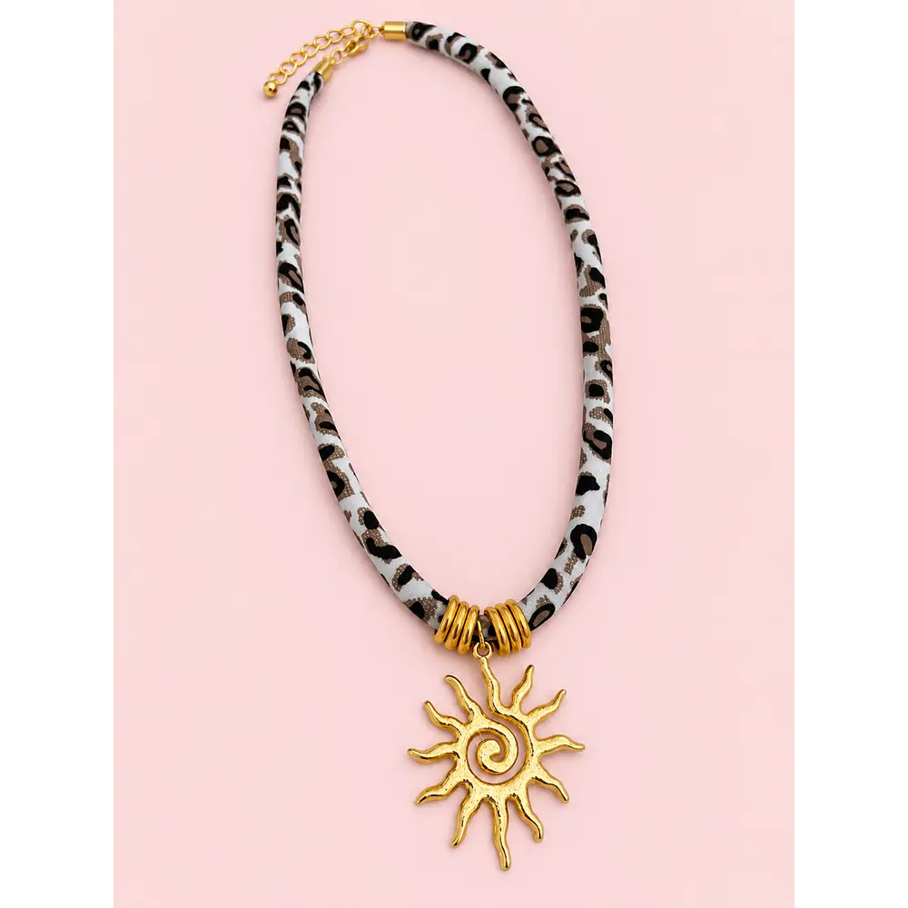 Collar