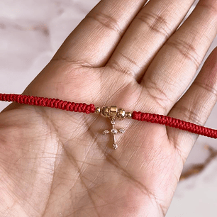 PULSERA NUDO CON CRUZ