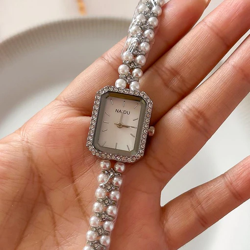 RELOJ DALIA 2