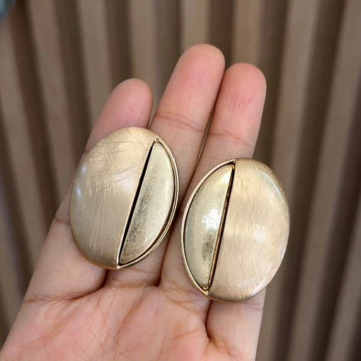 ARETE OVAL 1