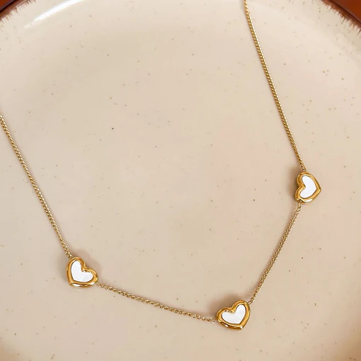 COLLAR CORAZONES 1
