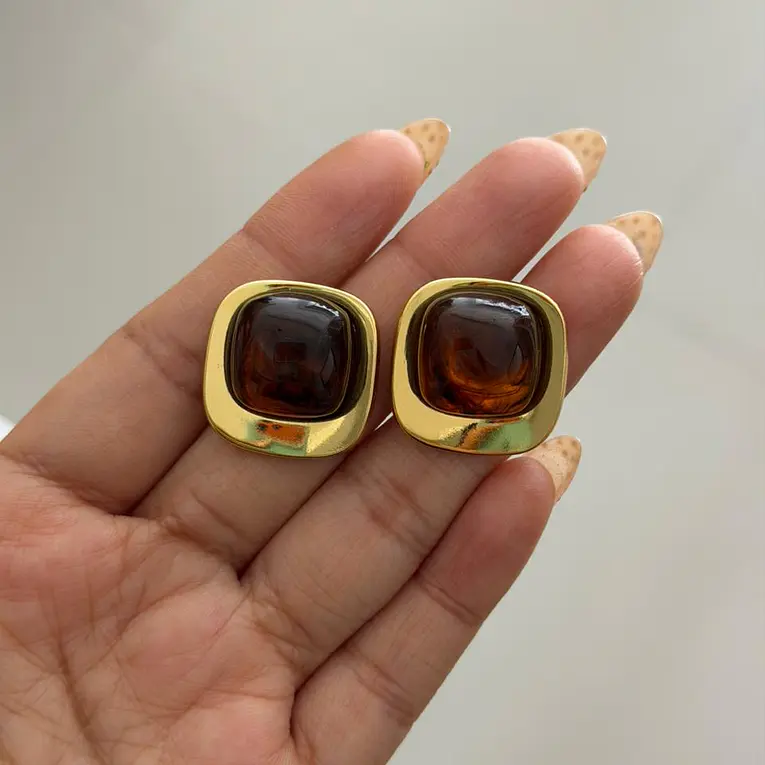 ARETE AMBER 1