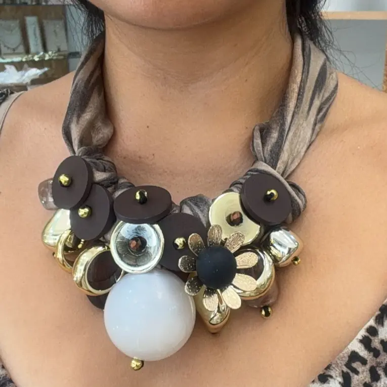 COLLAR SILK & CHARM 1