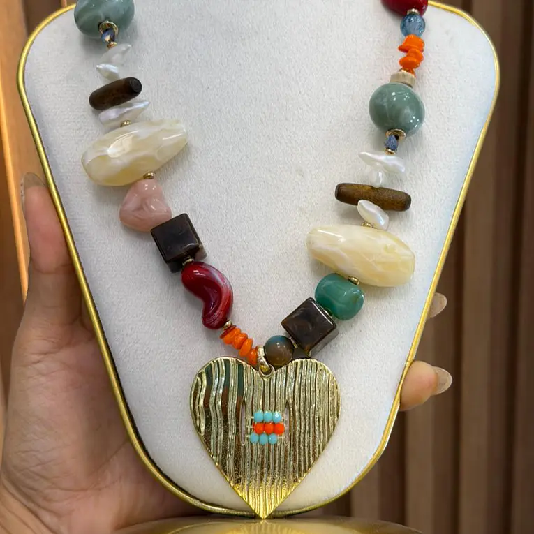 COLLAR BOHO HEART 1