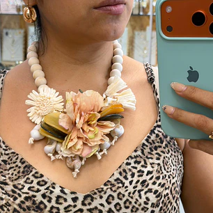 COLLAR BOHO FLORAL