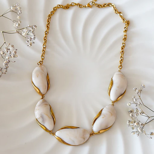 COLLAR IVORY 1