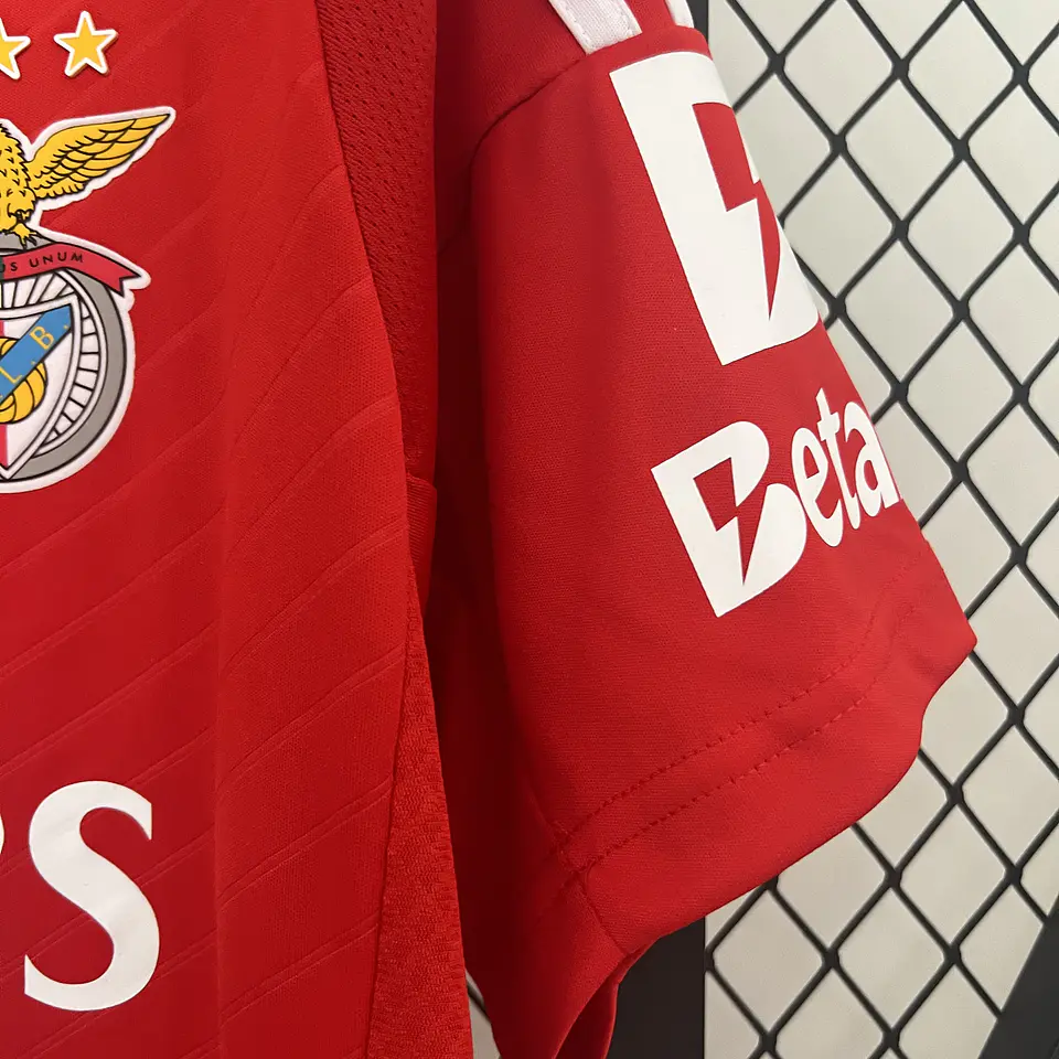 SL Benfica - Equipamento Principal 24/25 6